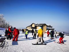 -中旅松花湖滑雪场