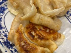马蹄锅贴-长人馄饨铺(解放街店)