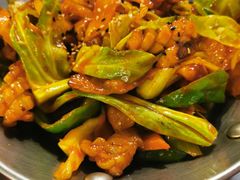 鱿鱼炒五花肉-富乐满韩国正宗炸鸡韩国料理(虹泉路店)