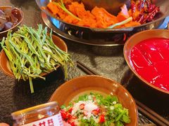 -渝井巷重庆老火锅(沈阳吉祥店)