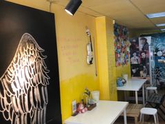 -志龙皇冠吃货椰子铺