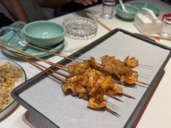 -嗨辣小聚·盘锦河蟹·海鲜烧烤龙虾(盘锦十年好店)