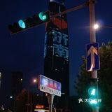 潮流时尚与民国复古情调融合且处处体现济南元素的咖啡店☕️
