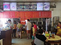 -香辉食馆(新兴路店)