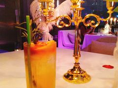 -Bo Lounge & BOA Club