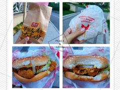 -麦当劳(保利若比邻店)