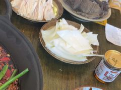 -黄潇洒老火锅(九眼桥宏济巷店)