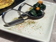 菠菜龙虾球-雷泰泰台式胡椒虾(滨江金铂湾店)