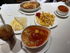 薯仔番茄肉碎汤米通-香港新发烧腊茶餐厅(书城店)