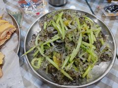 爽拌鱼皮-阿金大白·上海菜馆(新天地店)
