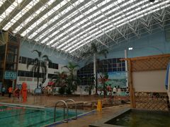 -龙脉温泉室内游泳馆