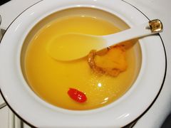 石斛老鸡炖响螺-悦秀·高级粤菜