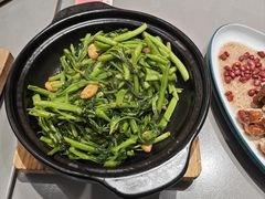 -荣记·囍粤茶餐厅(花都店)
