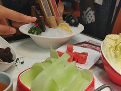 -洪氏嗨捞·猪肚鸡火锅(阳光天地店)
