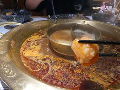 干贝咸蛋黄虾滑-哥老官重庆美蛙鱼头(西湖银泰十一哥店)