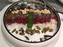 -姚姚酸菜鱼·金戈戈香港豉油鸡(喜荟城联名店)