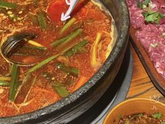 -贵厨酸汤牛肉(花果园国际中心店)