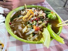 虾味生啫豆角-老表记广西宵夜螺蛳鸭脚煲(东盟店)