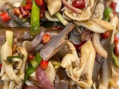 -四川小胡子海鲜(丁村万人海鲜广场店)