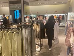 -ZARA(凯德乐峰广场店)