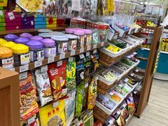 -全家便利店(四平路六店)