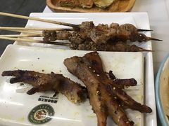-丽伟的串·烧烤·砂锅(季景天地店)
