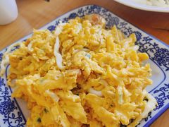 银鱼炒土鸡蛋-品鲜村农家菜·阳澄湖大闸蟹(总店)