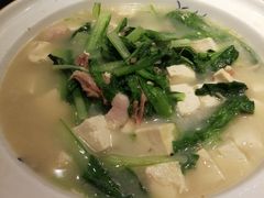 -吴记酱骨炖菜馆(西大直街店)