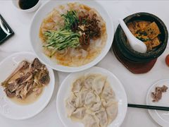 -东方饺子王(新奥购物中心店)