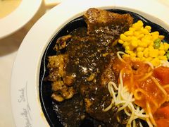 -豪客来牛排(中央花苑店)