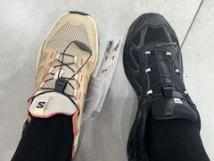 -SALOMON萨洛蒙(长沙国金街店)