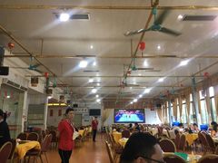 大堂-区海鸡场饭店(石壁店)