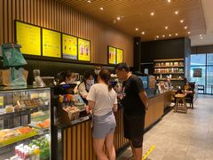 -星巴克(金华东阳银泰城店)