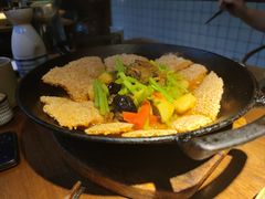 一个锅巴和时蔬-薇酌饮·陕西菜(南门外店)