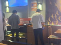 -呷哺呷哺(凯旋广场店)