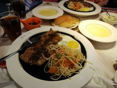 -豪客来牛排(中央花苑店)