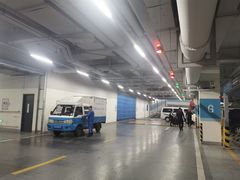 -BFC外滩金融中心停车场