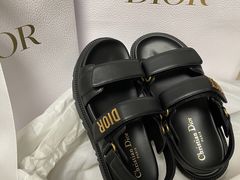 -DIOR迪奥(德基广场女装店)