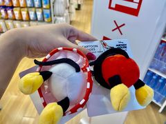 -名创优品(北京新中关购物中心地铁层店)