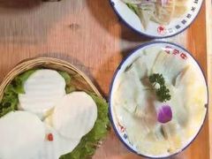 -贤合庄卤味火锅(时代广场店)