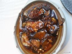 鱼香茄子煲-功德林(南京西路店)