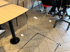 -麦当劳(成都时代奥特莱斯店)