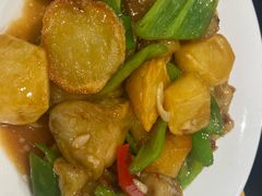 -红东阁东北菜烤肉酒馆(CROSS万象汇店)