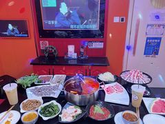 -唯爱KTV聚会餐厅(仙林东城汇店)