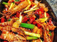 -马路边上·小海鲜烧烤(八一路店)