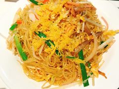 -新大咀港式茶餐厅(宝山万达店)