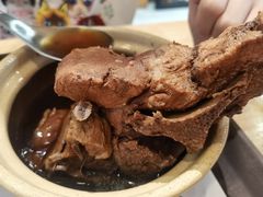 -万和春排骨砂锅米饭(新业广场店)