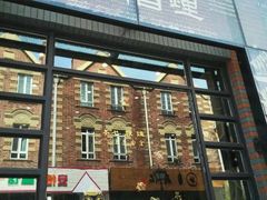 -钟书阁(松江泰晤士小镇店)