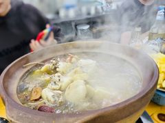 -威邵鸡煲(西华路总店)
