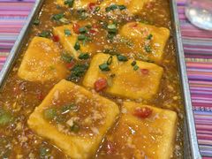 -香巴拉云南餐厅(华莱坞店)